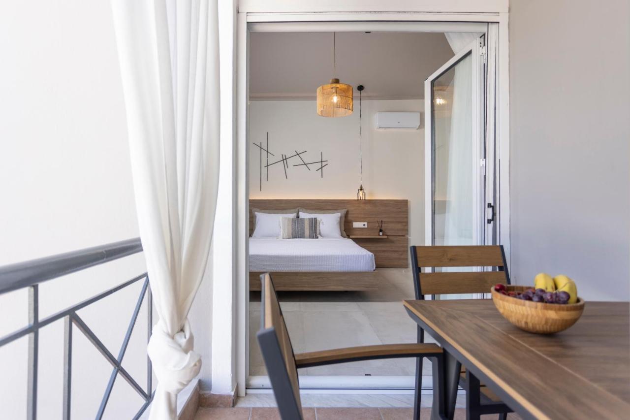 Noemie Premium Holiday Apartments Πευκοχώρι Εξωτερικό φωτογραφία